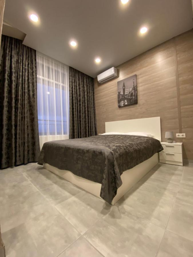Soul City Apart Hotel Dnepropetrovsk Exterior foto
